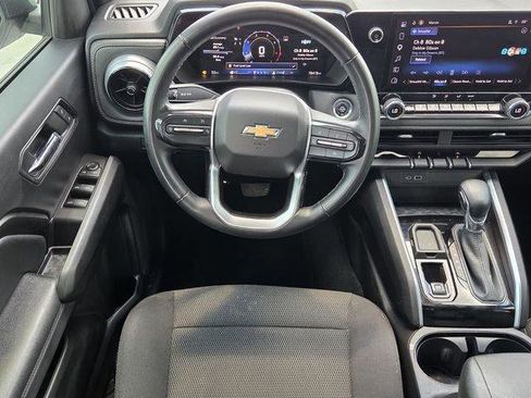 Used 2024 Chevrolet Colorado LT w/ LT Convenience Package RWD image 11