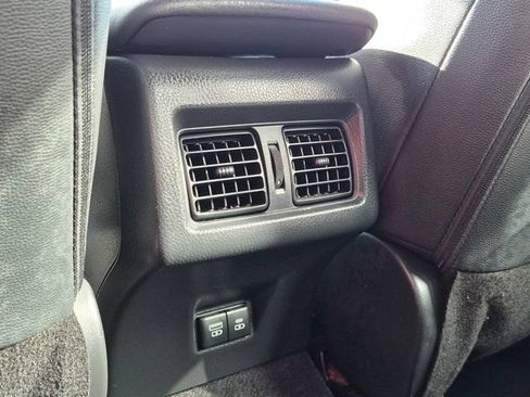 Used 2025 Toyota Camry SE FWD image 15