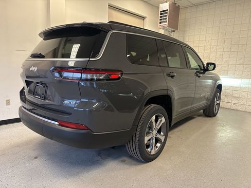 New 2026 Jeep Grand Cherokee L Limited AWD/4WD image 20