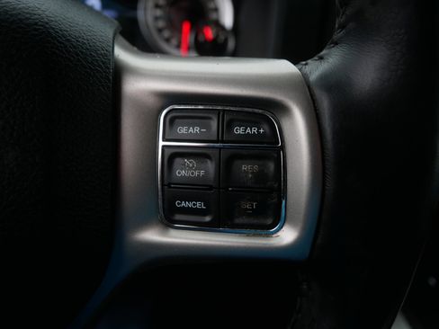 Used 2017 RAM 1500 Laramie w/ Convenience Group AWD/4WD image 27