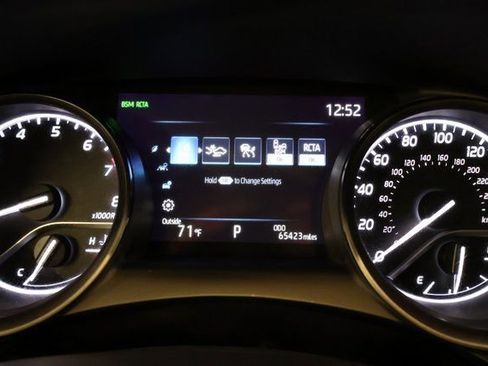Used 2024 Toyota Camry SE w/ Cold Weather Package AWD/4WD image 16