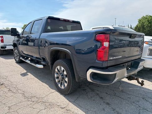 Certified 2021 Chevrolet Silverado 2500 LT w/ Convenience Package AWD/4WD image 6