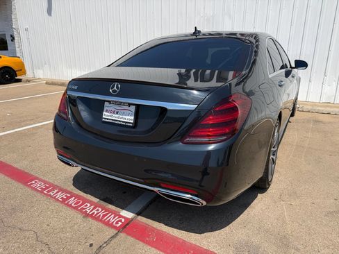 Used 2020 Mercedes-Benz S 560 Sedan image 6