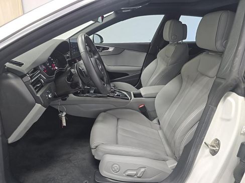 Used 2023 Audi A5 2.0T Premium w/ Convenience Package AWD/4WD image 4