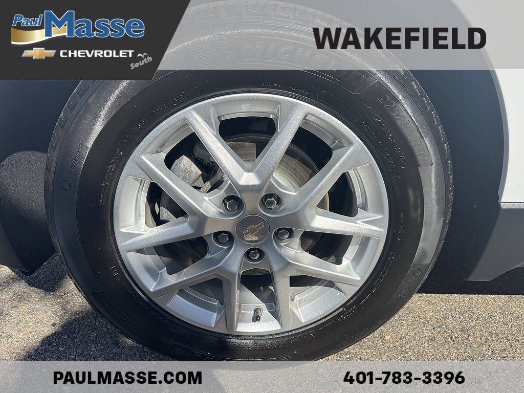 Used 2024 Chevrolet Equinox LT FWD image 12