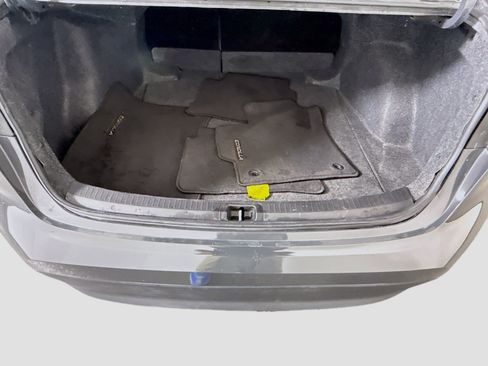 Used 2025 Toyota Corolla LE FWD image 34