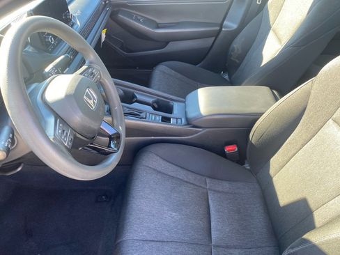 Used 2024 Honda Accord EX image 11