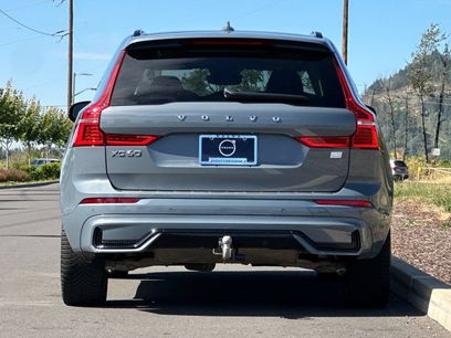 Used 2024 Volvo XC60 T8 Plus w/ Protection Package Premier