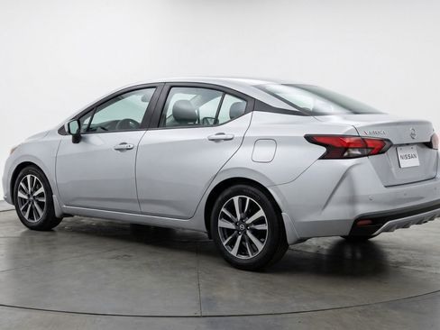 Used 2025 Nissan Versa SV FWD image 6