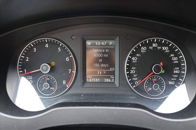 Used 2012 Volkswagen Jetta GLI FWD image 13