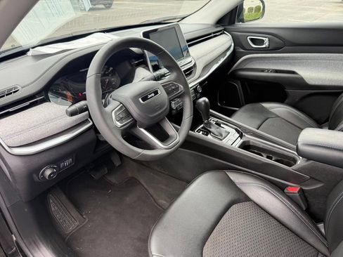 Used 2022 Jeep Compass Latitude w/ Sun and Sound Group FWD image 6