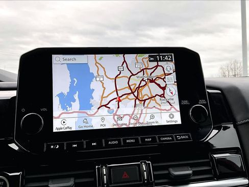 Used 2022 Nissan Pathfinder SL w/ Lighting Package (N92) image 32