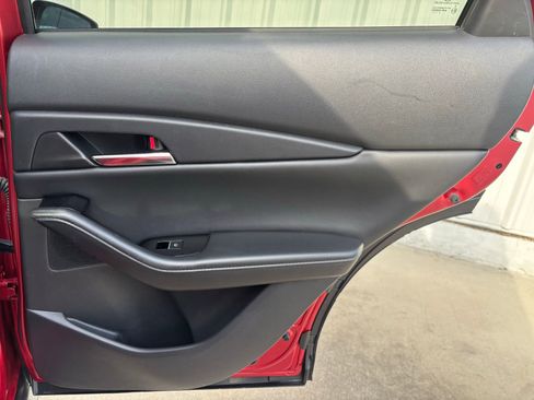 Certified 2025 MAZDA CX-30 AWD 2.5 S w/ Preferred Package image 33