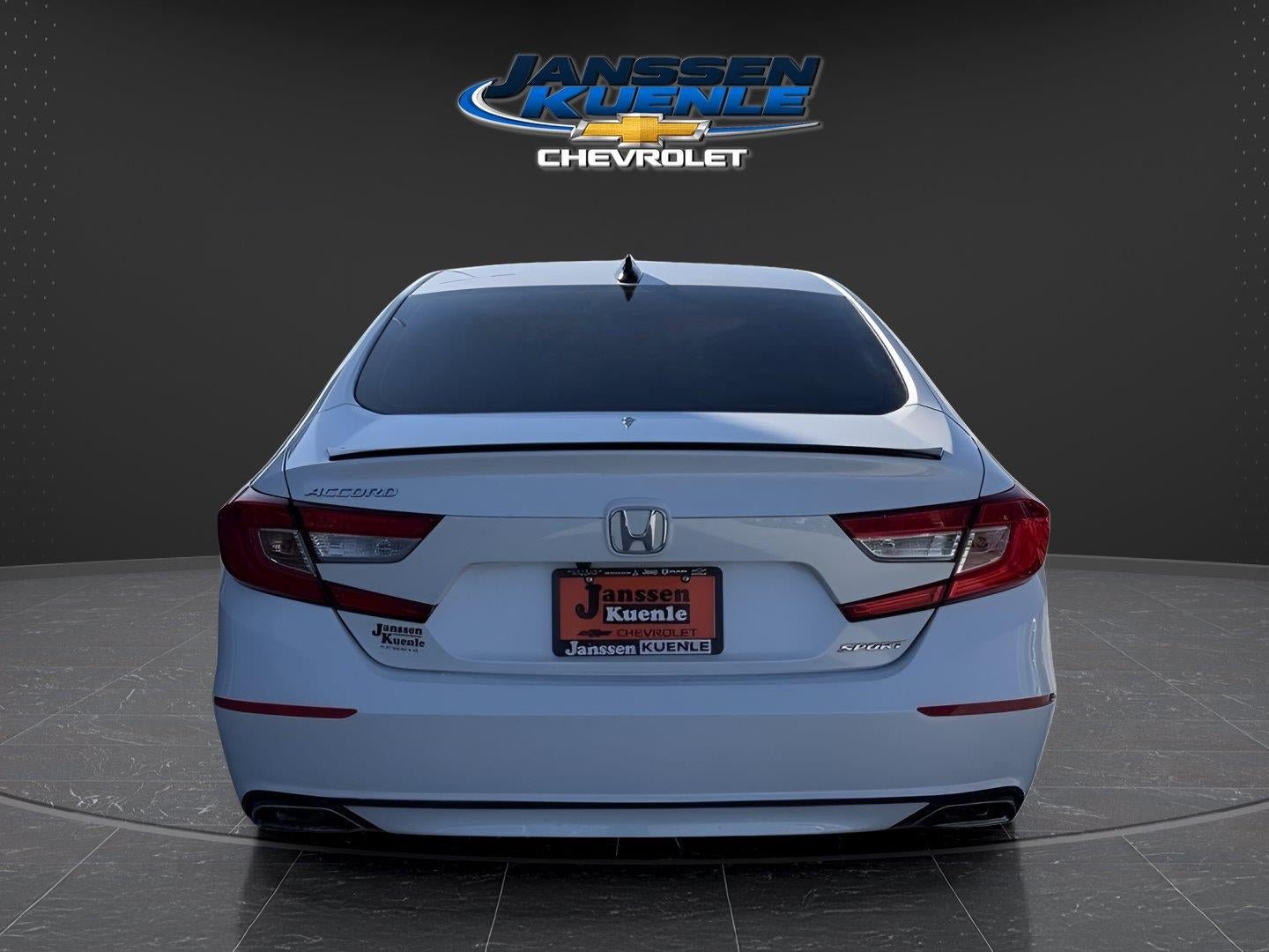 Used 2022 Honda Accord Sport image 3