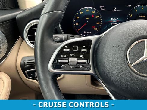 Used 2020 Mercedes-Benz GLC 300 4MATIC image 11