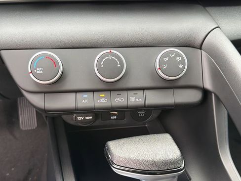 New 2026 Hyundai Elantra SE image 26