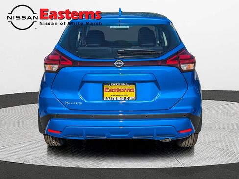 New 2025 Nissan Kicks Play S image 6