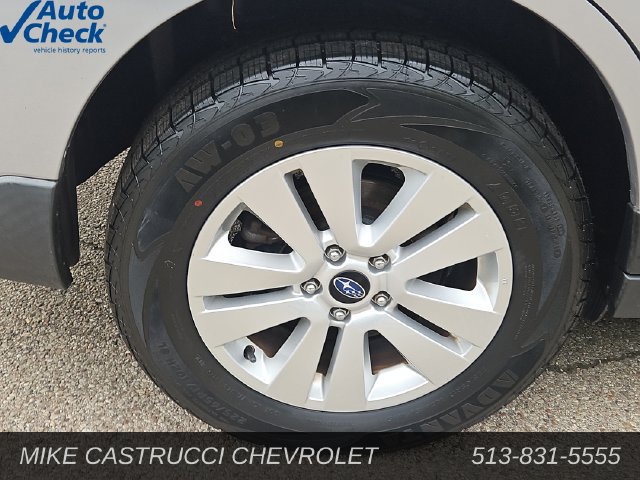 Used 2016 Subaru Outback 2.5i Premium AWD/4WD image 9