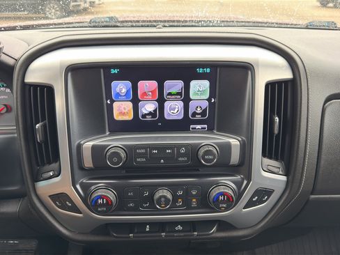 Used 2017 GMC Sierra 3500 SLE w/ HD SLE Preferred Plus Package image 12