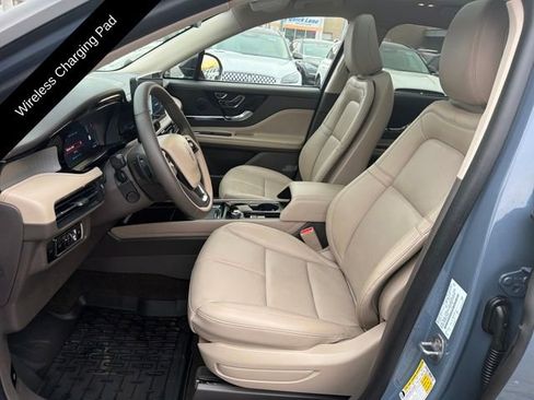 Certified 2023 Lincoln Corsair AWD w/ Equipment Group 101A image 14