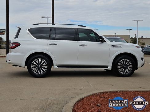 Certified 2024 Nissan Armada SL w/ Midnight Edition Package image 4