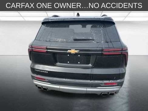 Certified 2025 Chevrolet Traverse LT image 6
