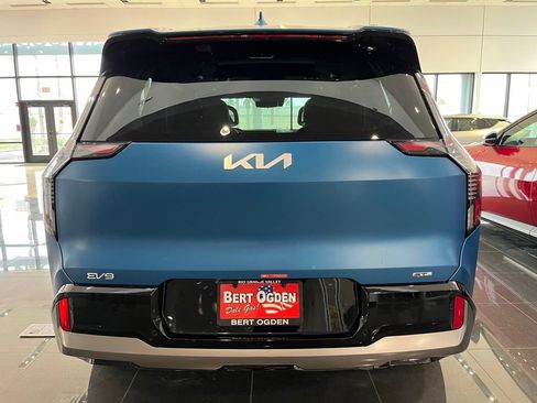New 2024 Kia EV9 GT-Line AWD/4WD image 6