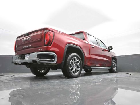 Used 2022 GMC Sierra 1500 SLT w/ SLT Premium Plus Package image 36