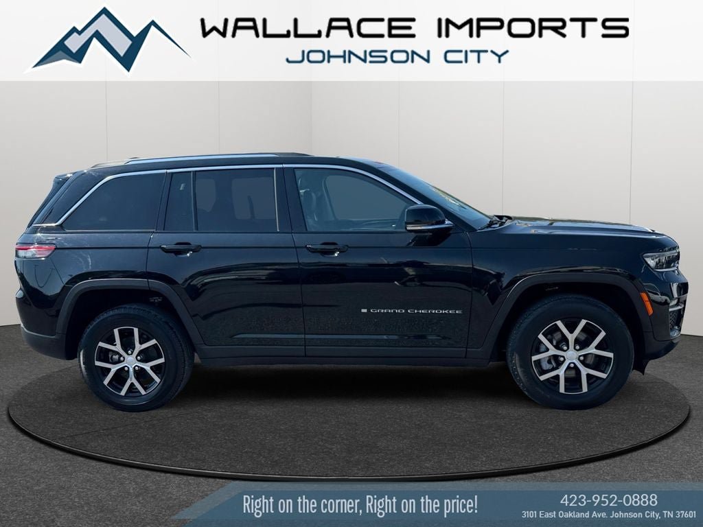 Used 2023 Jeep Grand Cherokee Limited AWD/4WD image 6