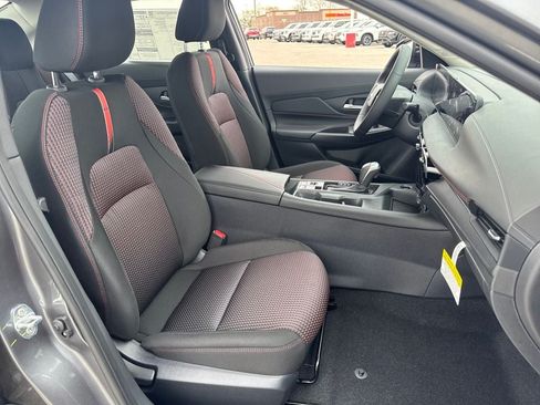 New 2026 Nissan Sentra SR w/ SR All Weather Package FWD image 11