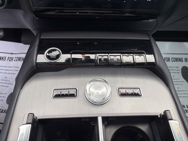 Used 2025 Lincoln Navigator Reserve AWD/4WD image 20