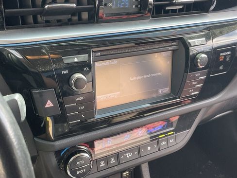 Used 2016 Toyota Corolla S w/ Protection Package image 6