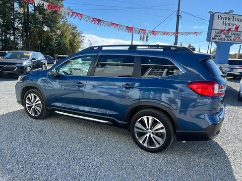 Used 2022 Subaru Ascent Limited AWD/4WD image 2