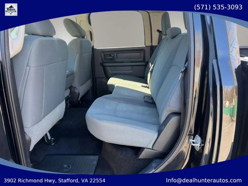 Used 2014 RAM 1500 Express w/ Black Ram 1500 Express Group AWD/4WD image 19