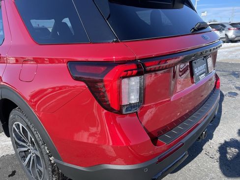 New 2026 Ford Explorer ST-Line image 44