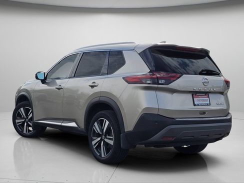 Used 2021 Nissan Rogue SL AWD/4WD image 23