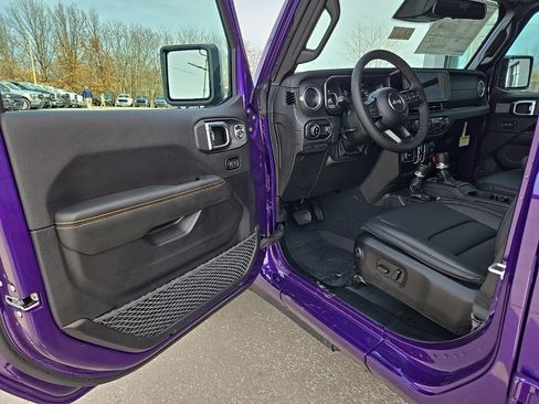 New 2026 Jeep Gladiator Sport image 36