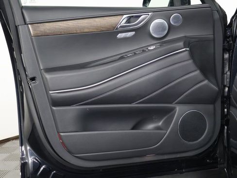 Used 2025 Genesis GV80 3.5T Advanced image 13