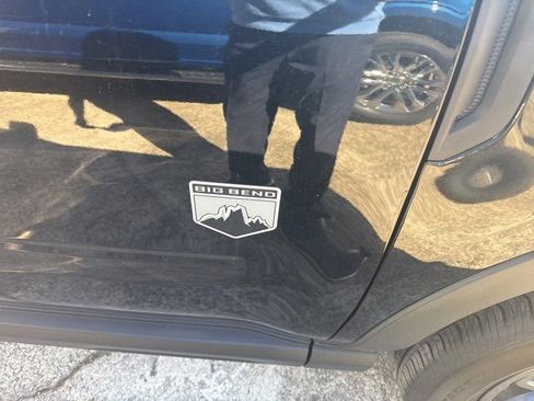 Used 2023 Ford Bronco Sport Big Bend image 4