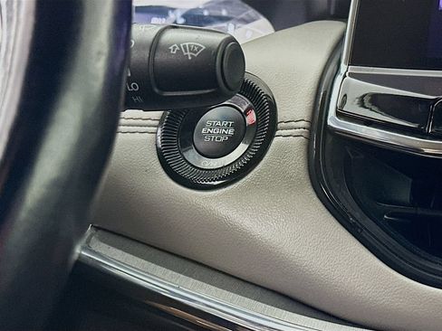 Certified 2022 Jeep Compass Limited AWD/4WD image 22