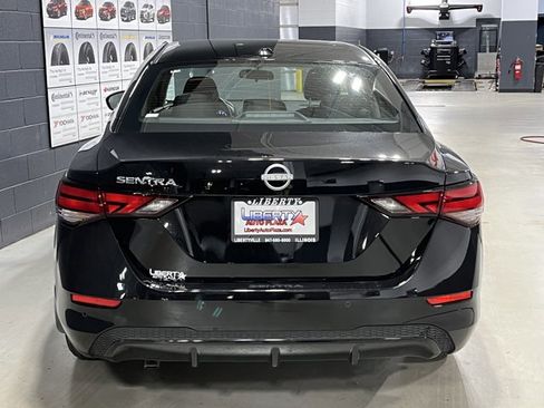 New 2025 Nissan Sentra SV image 8