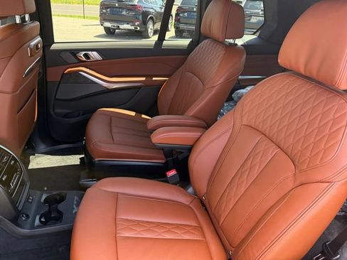 New 2027 BMW X7 xDrive40i w/ M Sport Package AWD/4WD image 22