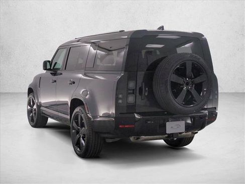 New 2026 Land Rover Defender 130 X-Dynamic SE AWD/4WD image 9