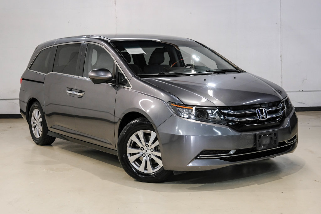 Used 2016 Honda Odyssey SE image 6