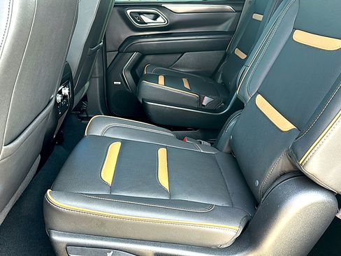 Used 2023 GMC Yukon AT4 w/ Max Trailering Package image 19