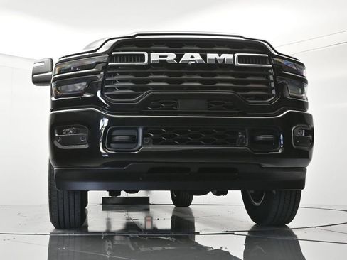 New 2026 RAM 3500 Big Horn AWD/4WD image 37