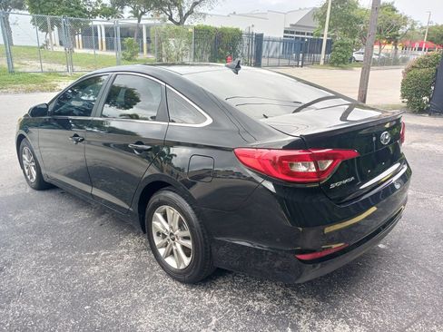 Used 2016 Hyundai Sonata SE image 8