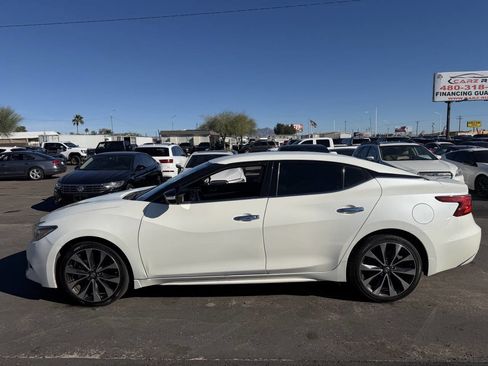 Used 2016 Nissan Maxima SR image 4