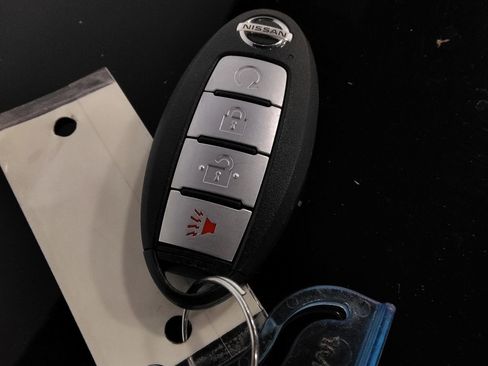 Used 2021 Nissan Rogue SV AWD/4WD image 41