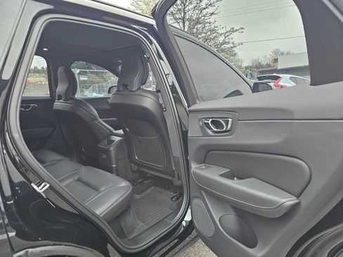 Used 2024 Volvo XC60 T8 Ultimate w/ Protection Package Premier image 14
